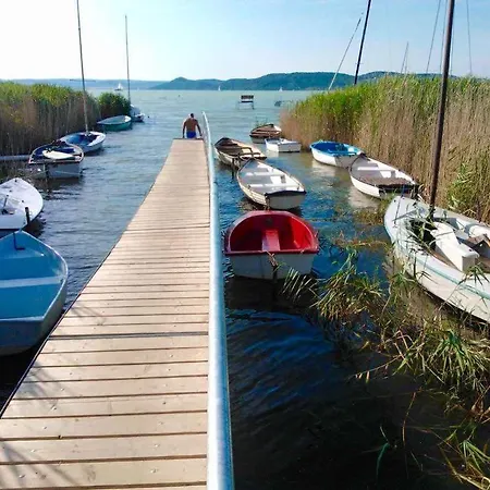 In - Balaton 20220 בית נופש *